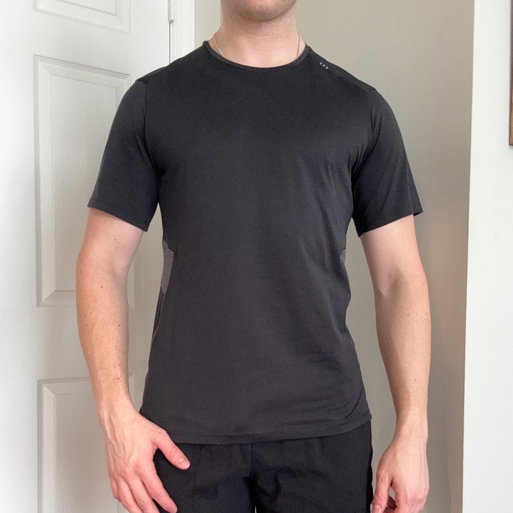 Lululemon Black Mens Fast and Free Short-Sleeve Shirt (M)